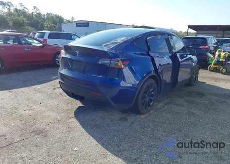 2023 Tesla Model Y Awd/Long Range Dual Motor All-Wheel Drive from USA, damaged, VIN 7SAYGDEE7PA137281